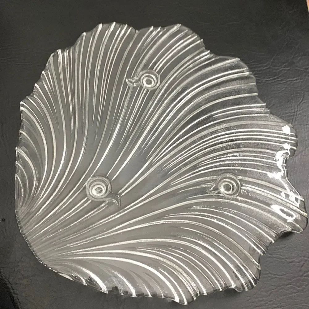 Shell Snail Shape Feet Clear Glass Serving Decorator Tray Platter Textured Heavy